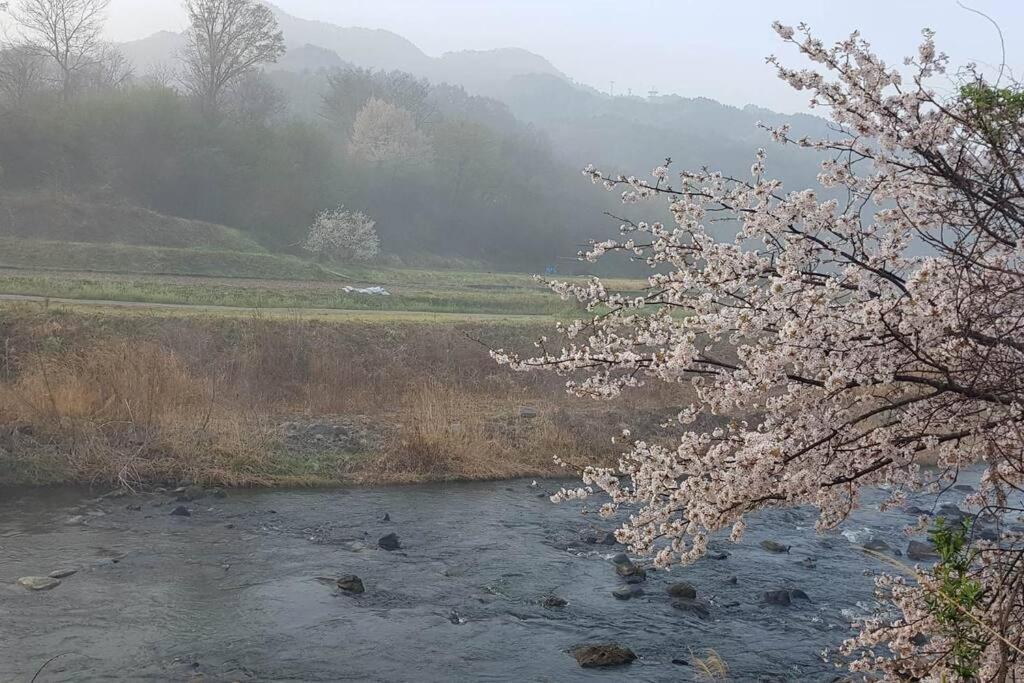 Holiday home Asama Vista Quiet With View, Foreign Hosts *